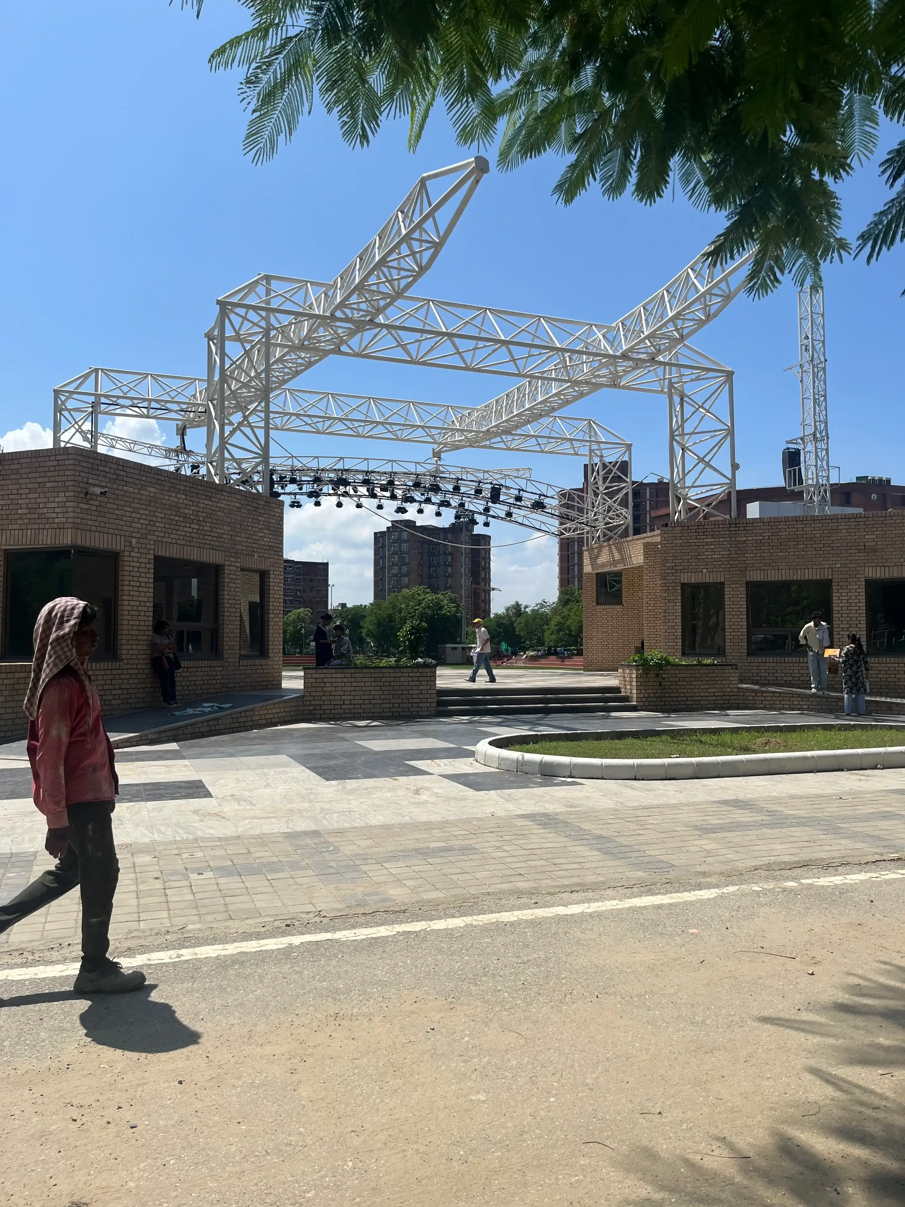 Sharda University Campus photo 4